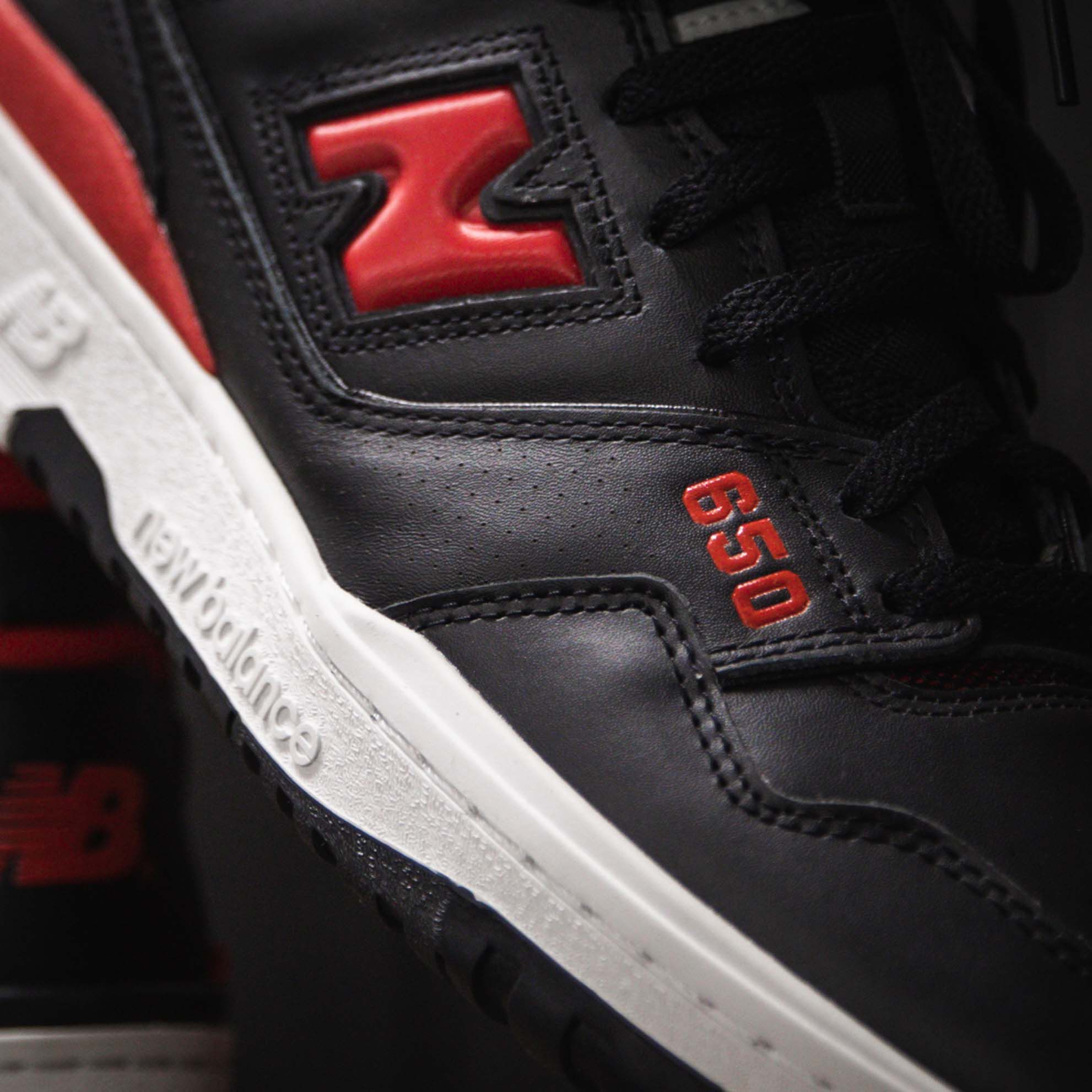 New Balance 650 