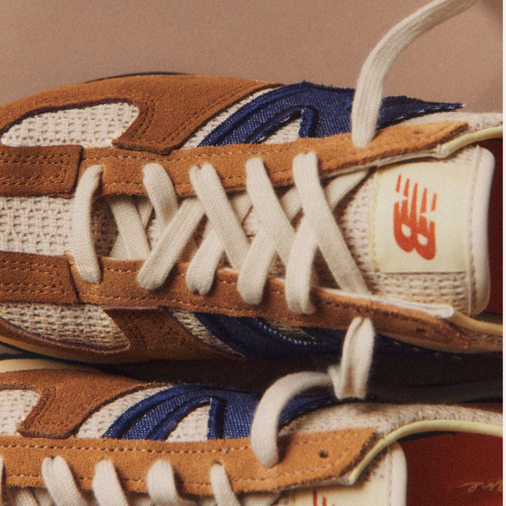 Sezane × New Balance 471 