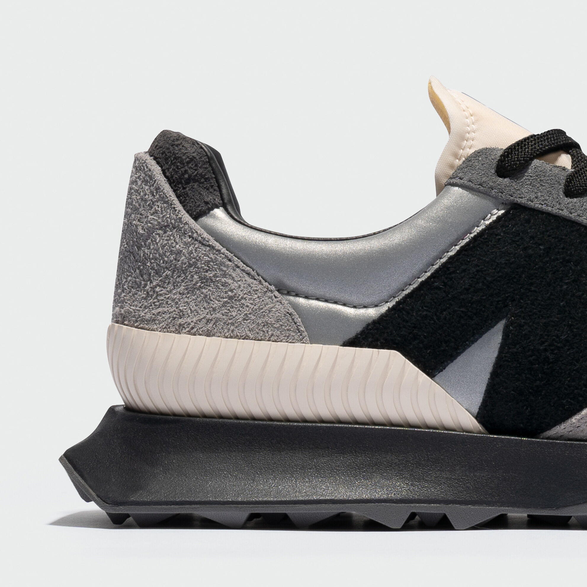 XC-72 - New Balance