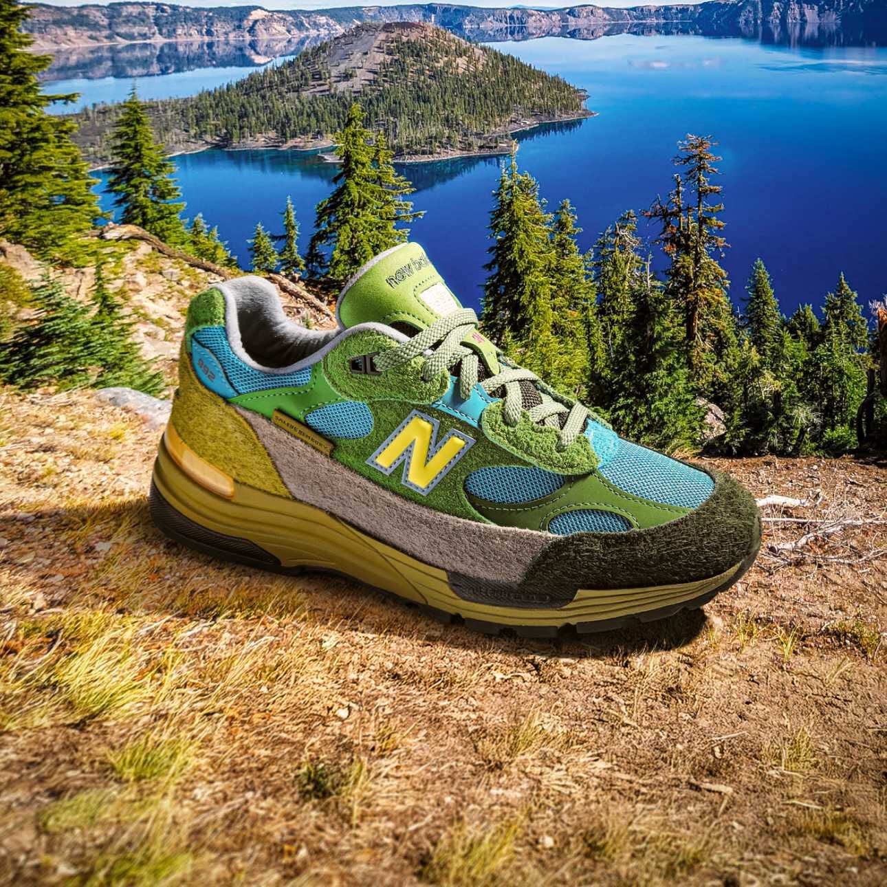 Salehe Bembury × New Balance 992 Men's Salehe Bembury x New Balance 992 Shoes - New Balance