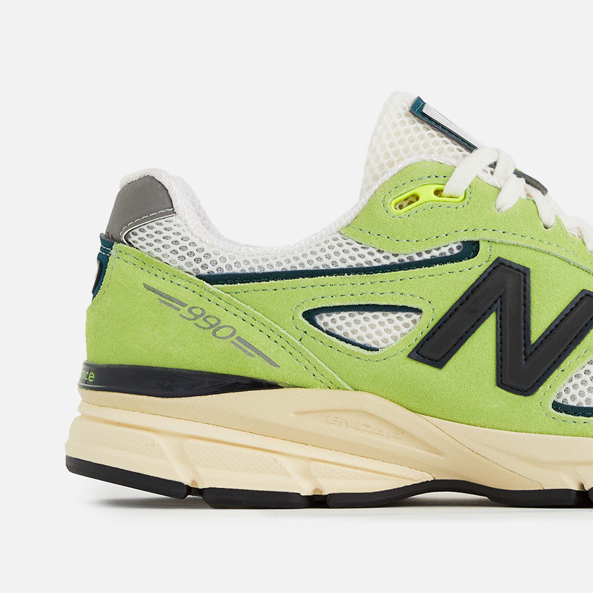 New balance 990 v4 yellow store
