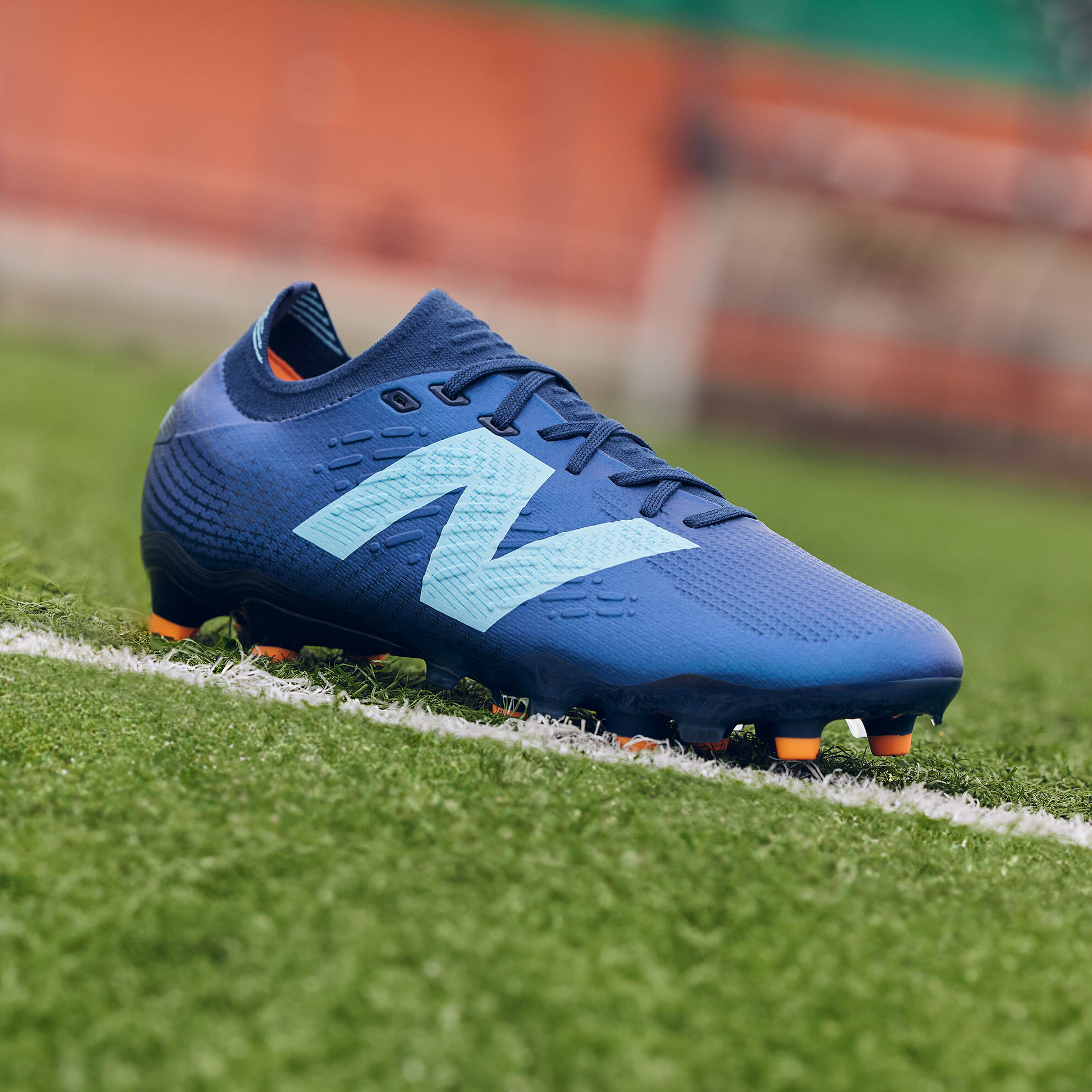 Unisex TEKELA MAGIQUE FG V4 Shoes New Balance