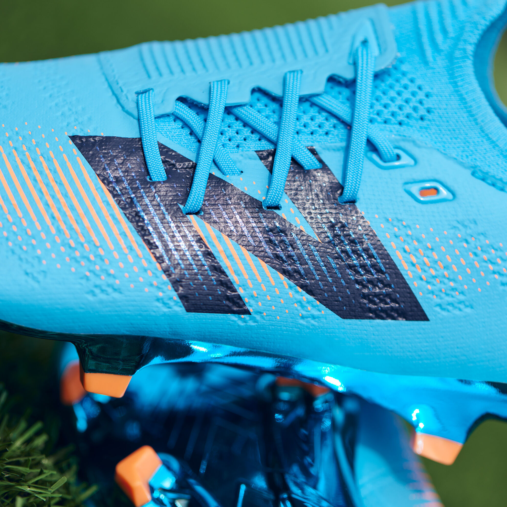 ともニャンФωФ Unisex FURON PRO FG V7+ Football Boots - New Balance