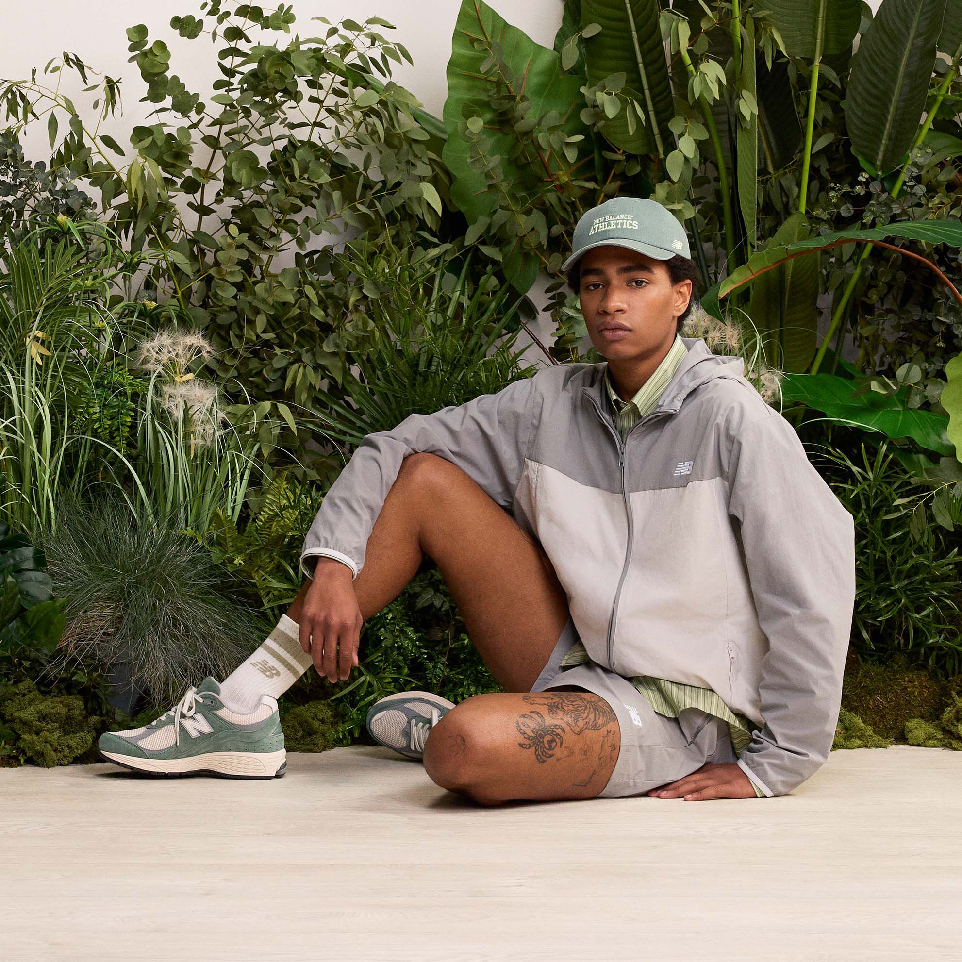 New Balance Woven Track Jacket | Urban Outfitters