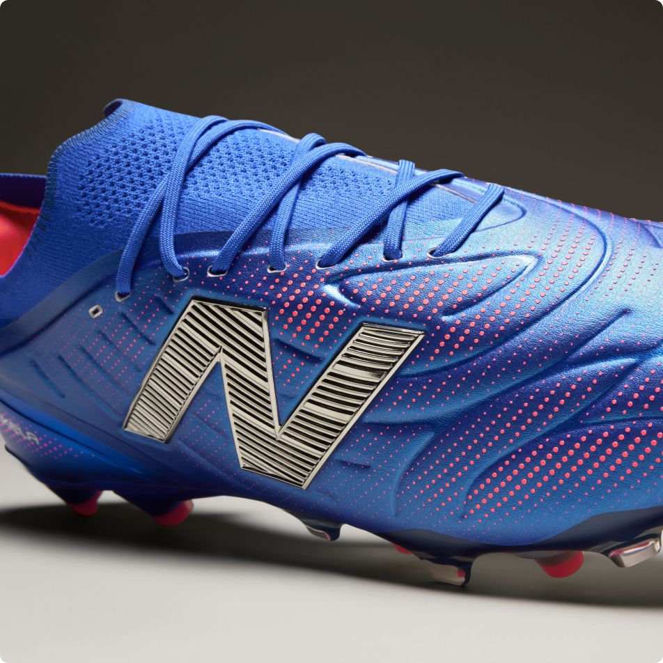 Unisex TEKELA TEAM LOW LACED TF V5 Football Boots - New Balance